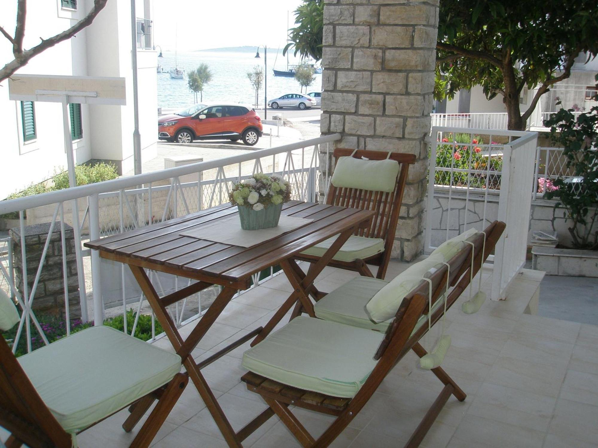 Apartments Mateo - 60M From Sea Primošten Exteriör bild